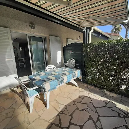 Pavillon Confortable Avec Veranda, 2 Terrasses Et Piscine A - Fr-1-781-87 Prázdninový dům